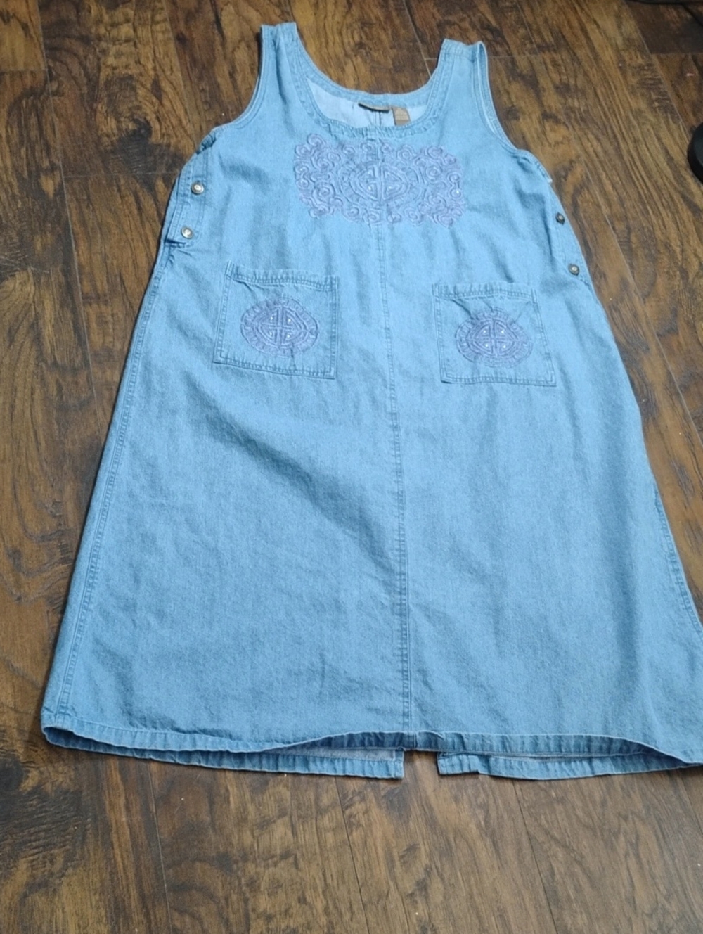 Girls' Light Blue Denim Dress with Embroidered Pockets
